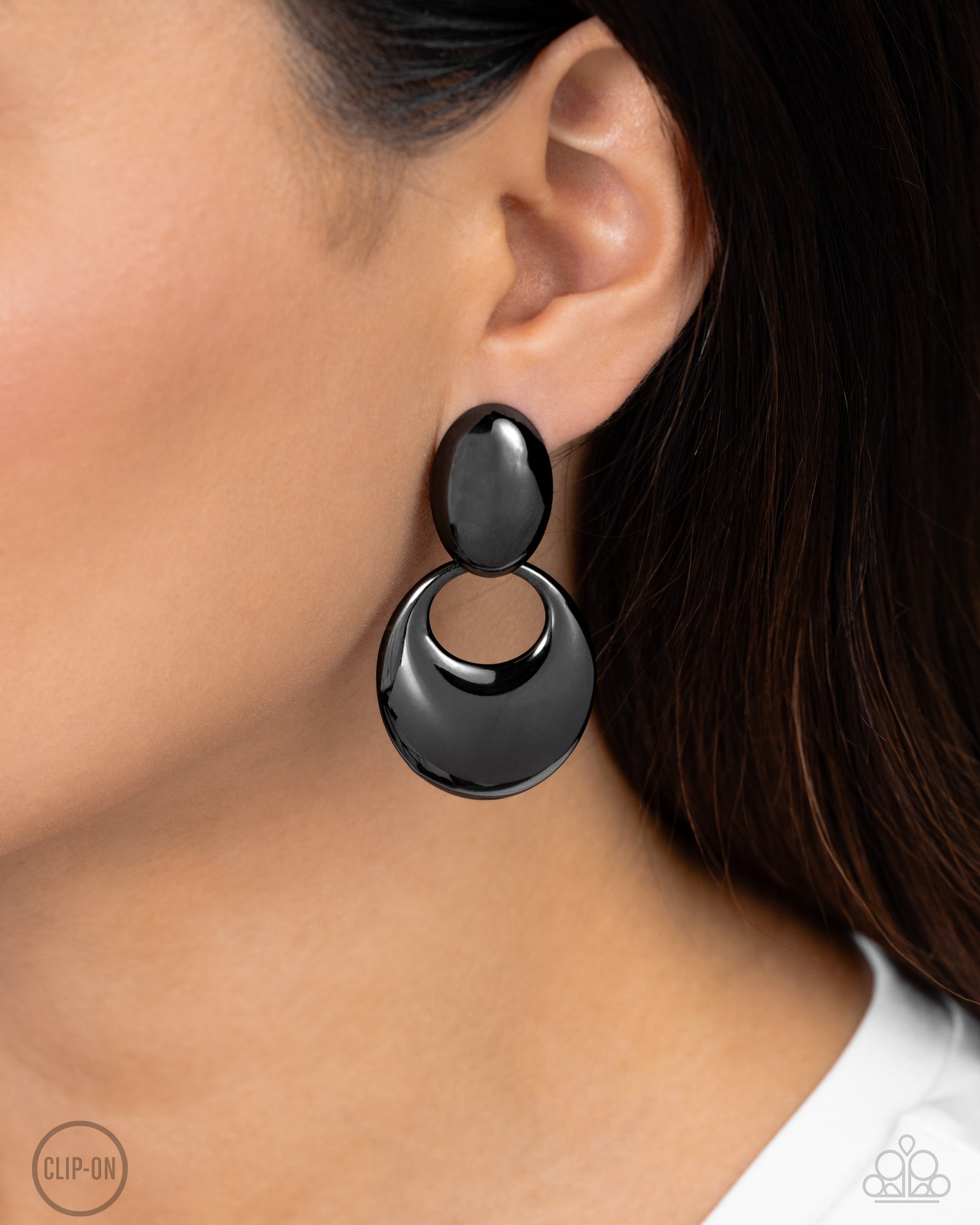 Urban Artistry - Black-Clip-On